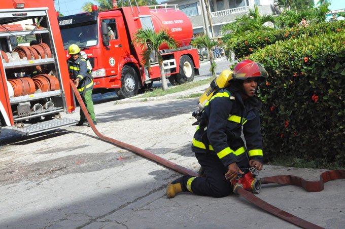 Bomberos, Granma, Cuba