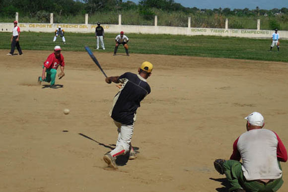 Softbol
