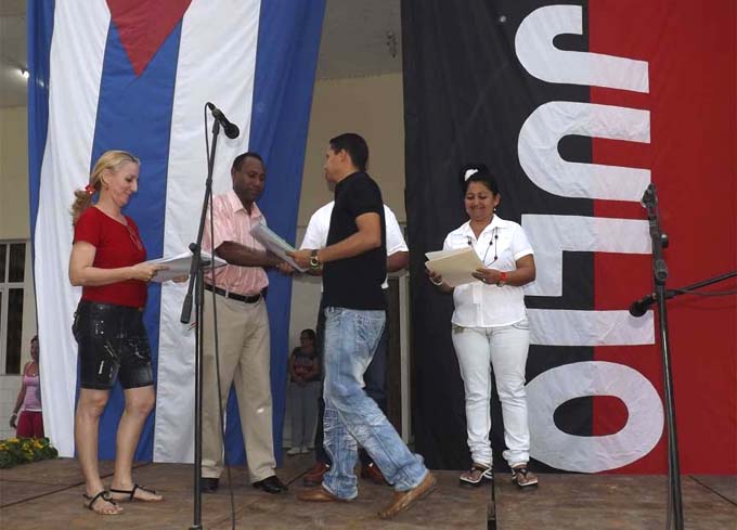FOTO / Tomada de Radio Granma, Manzanillo