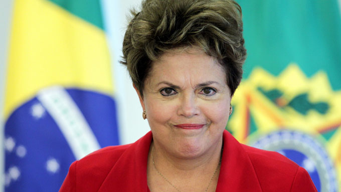 Comisión parlamentaria admite impeachment contra Presidenta de Brasil Comisión parlamentaria admite impeachment contra Presidenta de Brasil