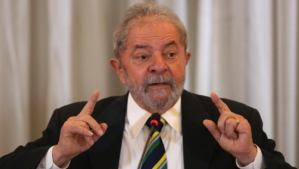 Lula reta a Michel Temer a ganar Presidencia en comicios y no por juicio político Lula reta a Michel Temer a ganar Presidencia en comicios y no por juicio político