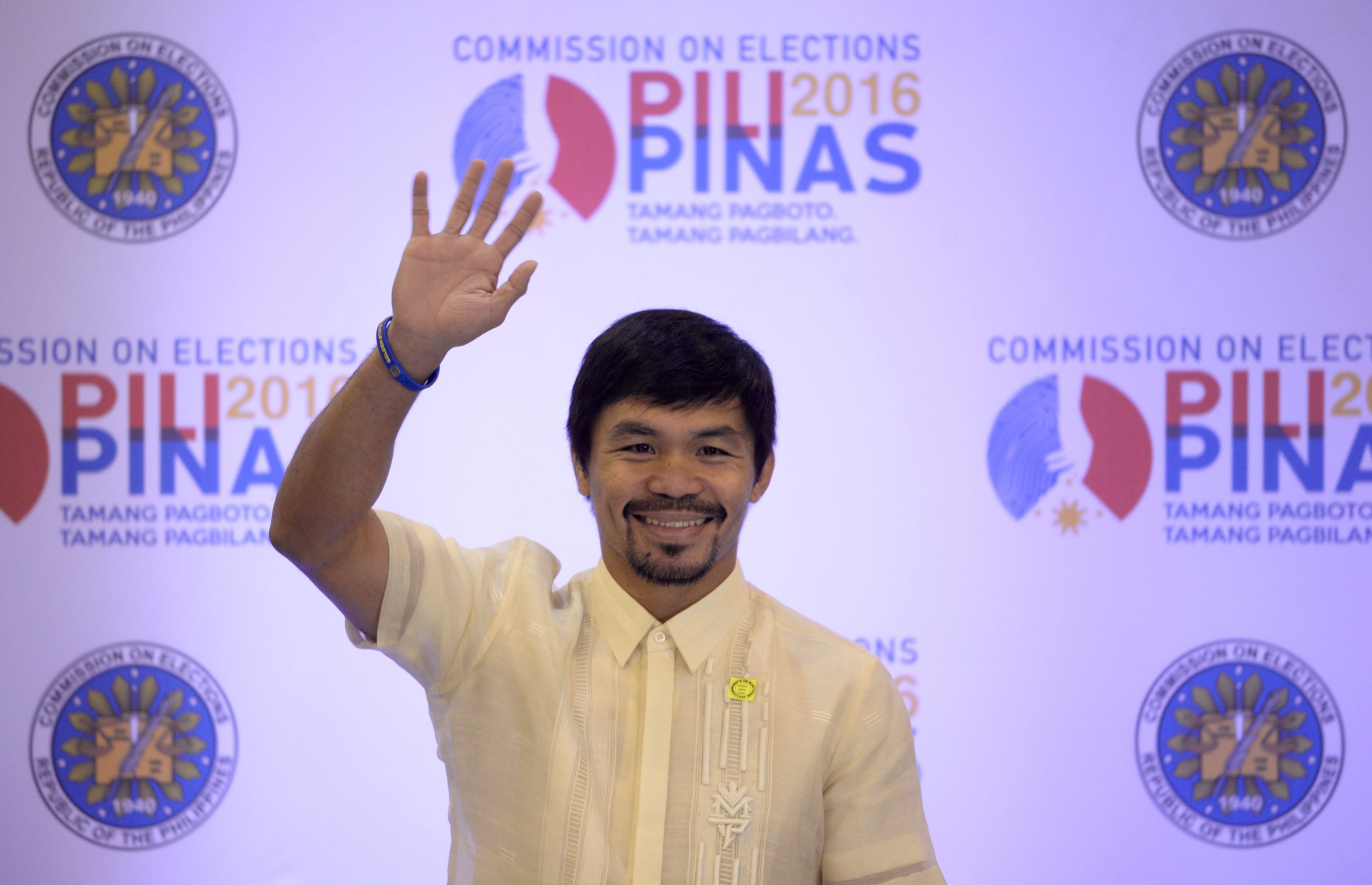 Boxeador filipino Manny Pacquiao se convierte en senador Boxeador filipino Manny Pacquiao se convierte en senador