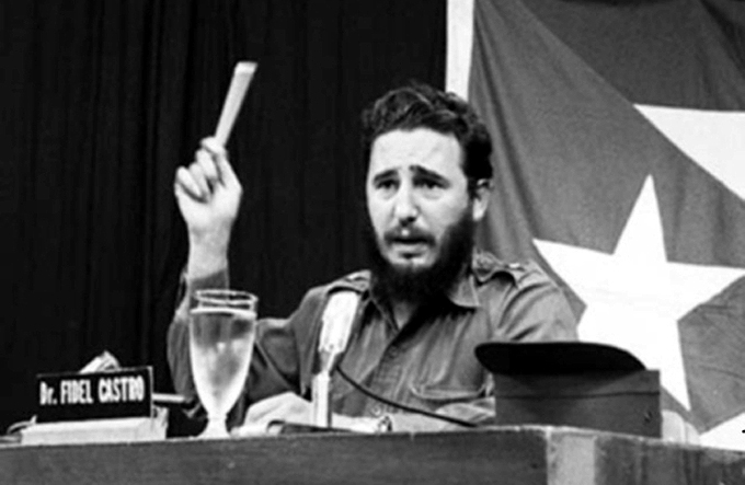 Fidel Castro, palabras a los Intelectuales