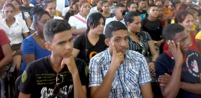JÓVENES GRANMENSES