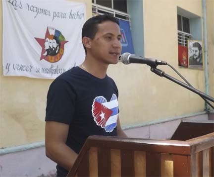 Jóvenes manzanilleros ratificarán respaldo a la Revolución y Fidel Jóvenes manzanilleros ratificarán respaldo a la Revolución y Fidel
