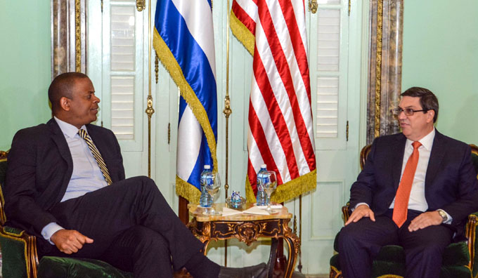 CUBA-LA HABANA-RECIBE BRUNO A SECRETARIO DE TRANSPORTE DE LOS ESTADOS UNIDOS