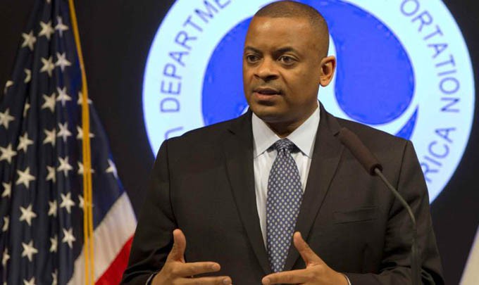 Secretario de Transporte de Estados Unidos, Anthony Foxx,