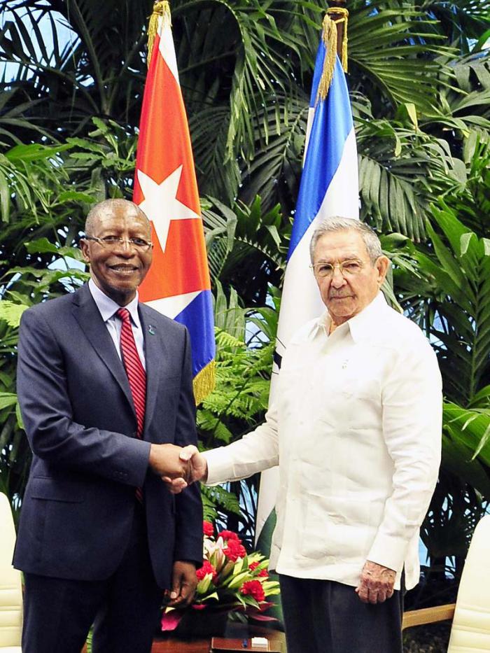 Pakalitha Bethuel Mosisili, Primer Ministro del Reino de Lesoto