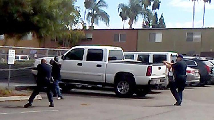 Policía en Estados Unidos mata a afroamericano que sufría convulsiones por comportarse “de manera extraña” Policía en Estados Unidos mata a afroamericano que sufría convulsiones por comportarse “de manera extraña”