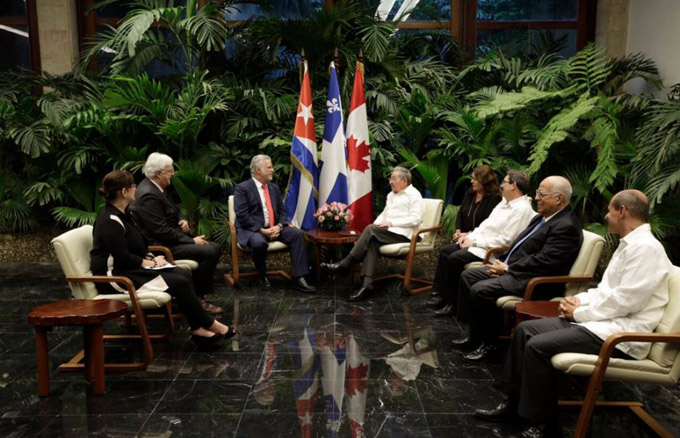Recibió Raúl al Primer Ministro de la provincia de Quebec Recibió Raúl al Primer Ministro de la provincia de Quebec