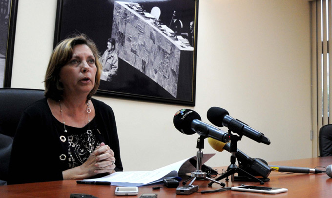 Josefina Vidal: directiva de Obama es un paso significativo Josefina Vidal: directiva de Obama es un paso significativo