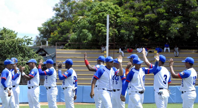 Equipo Granma de béisbol FOTO/ Luis Carlos Palacios