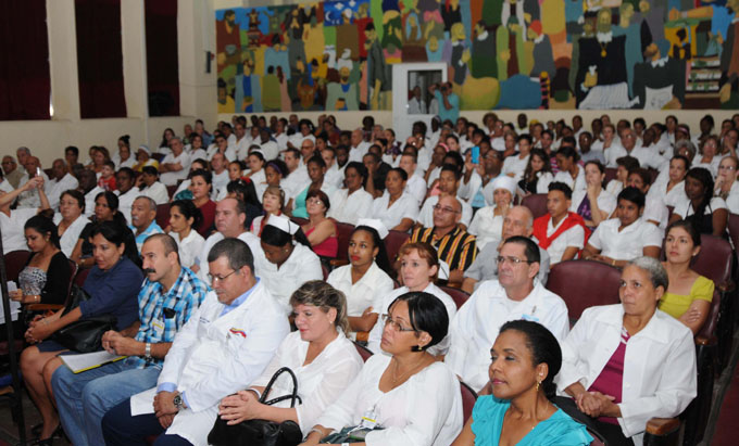 Cubanos evocan a Fidel en celebración de los Derechos Humanos Cubanos evocan a Fidel en celebración de los Derechos Humanos