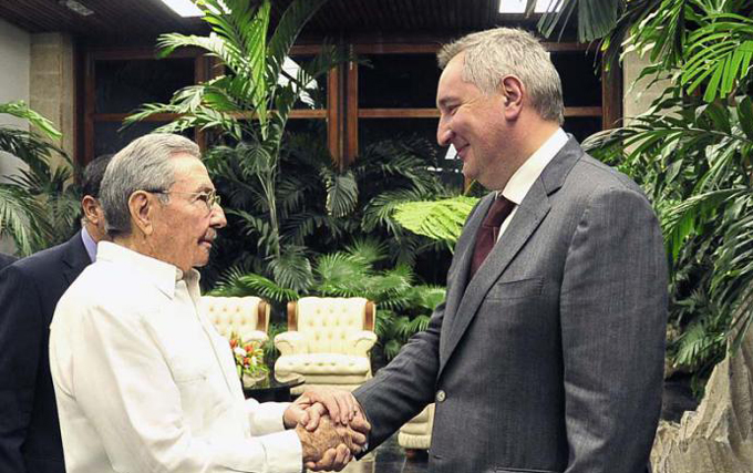 Recibió Raúl al vicepresidente ruso Dimitri Rogozin Recibió Raúl al vicepresidente ruso Dimitri Rogozin
