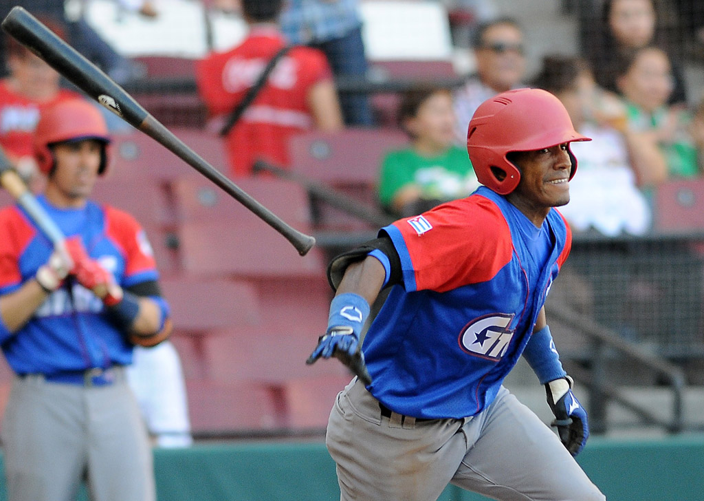 MÉXICO-VENCEN LOS ALAZANES CUBANOS EL PRIMER JUEGO DE LA LIX SERIE DEL CARIBE DE BÉISBOL