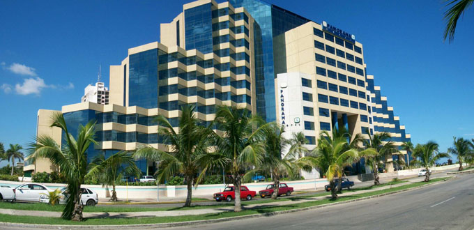 Grupo español instala desalinizadora en polo turístico de Cuba Grupo español instala desalinizadora en polo turístico de Cuba