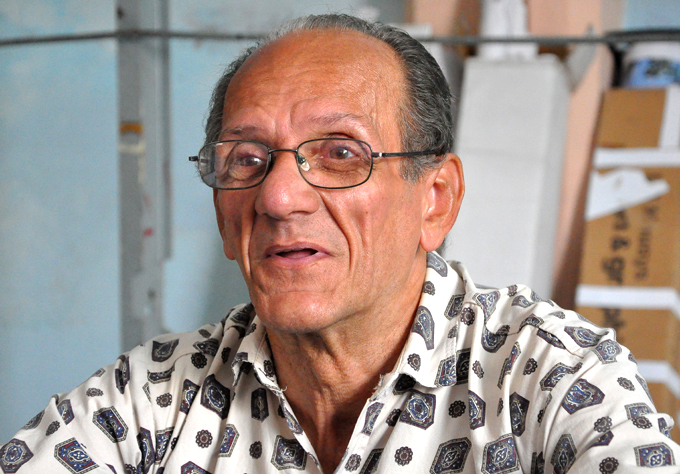 Ramón Coronado, pintor muralista autodidacta Ramón Coronado, pintor muralista autodidacta