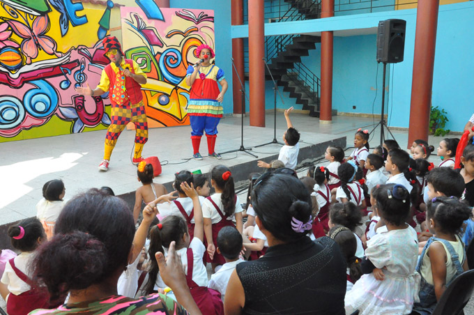 Diversas opciones para los niños en la Feria Internacional del Libro (+ fotos y video) Diversas opciones para los niños en la Feria Internacional del Libro (+ fotos y video)