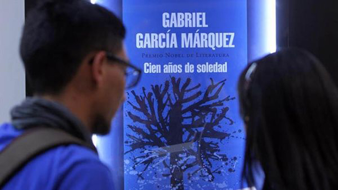 Festejan aniversario de “Cien años de soledad” con maratón de lectura (+ Fotos) Festejan aniversario de “Cien años de soledad” con maratón de lectura (+ Fotos)
