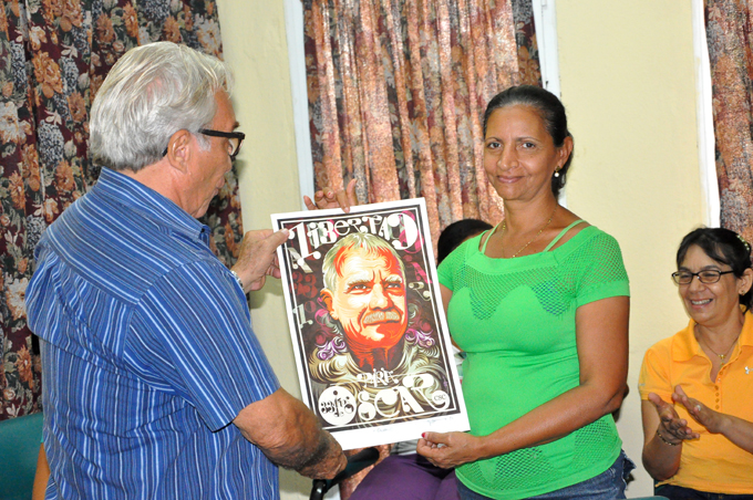 Celebran comités de solidaridad en Granma liberación de Oscar López Celebran comités de solidaridad en Granma liberación de Oscar López