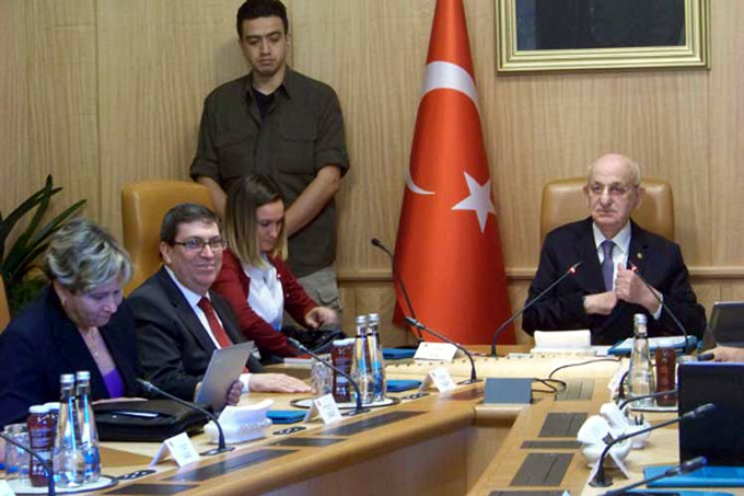 Canciller cubano visita Asamblea Nacional de Turquía Canciller cubano visita Asamblea Nacional de Turquía