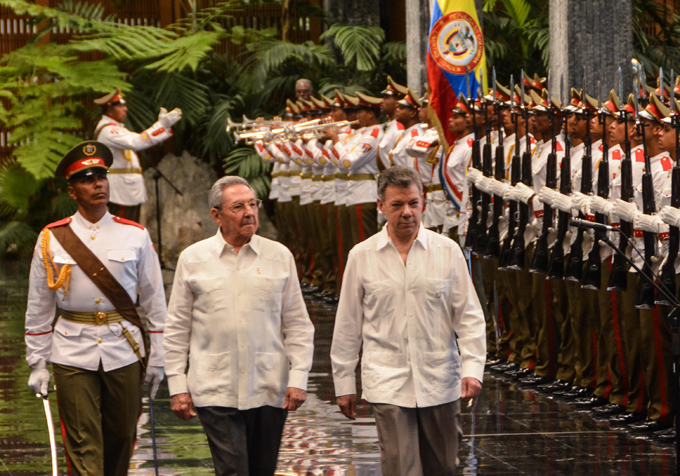 Recibió Raúl al Presidente de Colombia Recibió Raúl al Presidente de Colombia
