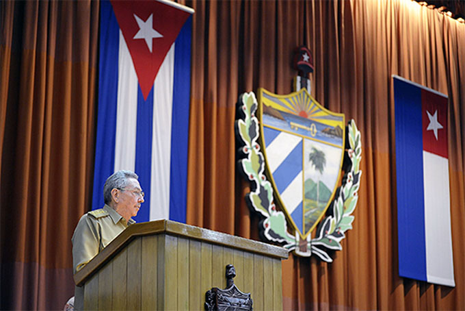 Seguiremos avanzando en el camino escogido soberanamente por nuestro pueblo Seguiremos avanzando en el camino escogido soberanamente por nuestro pueblo