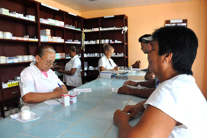 Establecen sistema de prioridades ante déficit de medicamentos Establecen sistema de prioridades ante déficit de medicamentos
