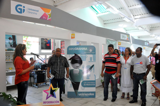Recoge Expo Granma Especial renglones económicos promovidos por Fidel (+ fotos) Recoge Expo Granma Especial renglones económicos promovidos por Fidel (+ fotos)