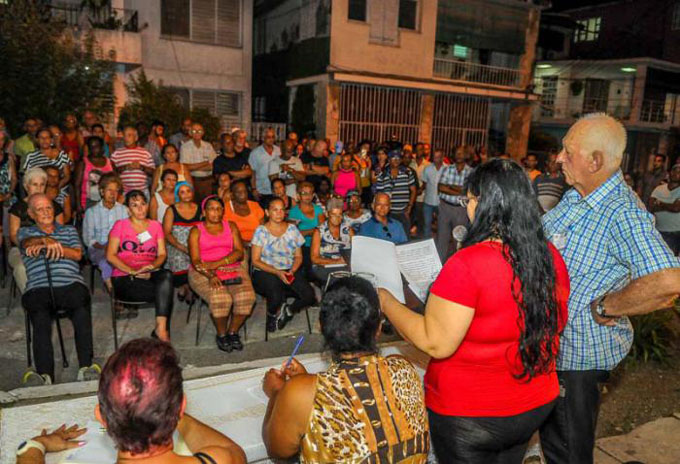 Asambleas de nominación continúan de acuerdo con las condiciones en cada territorio Asambleas de nominación continúan de acuerdo con las condiciones en cada territorio