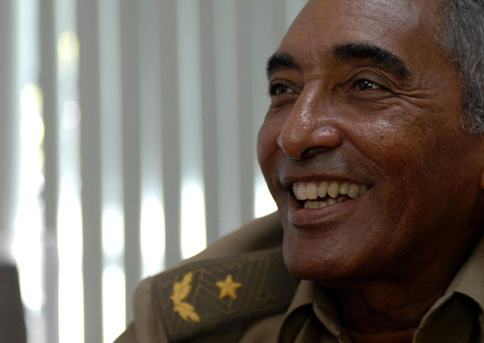 Unesco entregará medalla al cubano Arnaldo Tamayo Unesco entregará medalla al cubano Arnaldo Tamayo