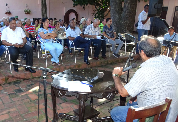 Realizan evento sobre Bayamo Realizan evento sobre Bayamo