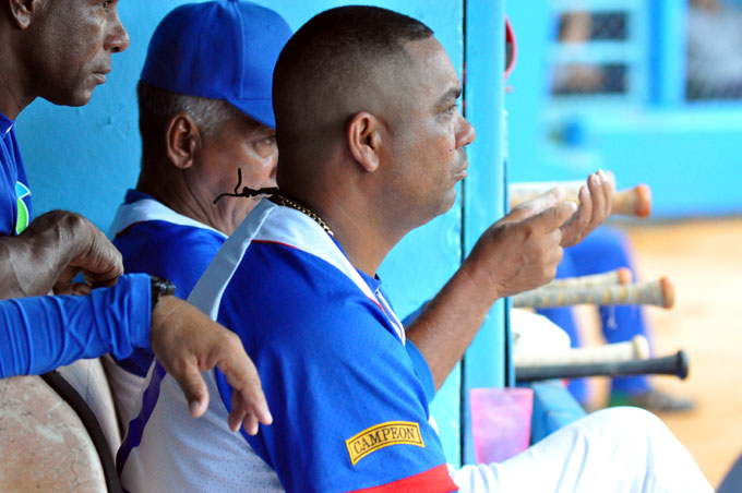 Hay que ganar cuatro Hay que ganar cuatro