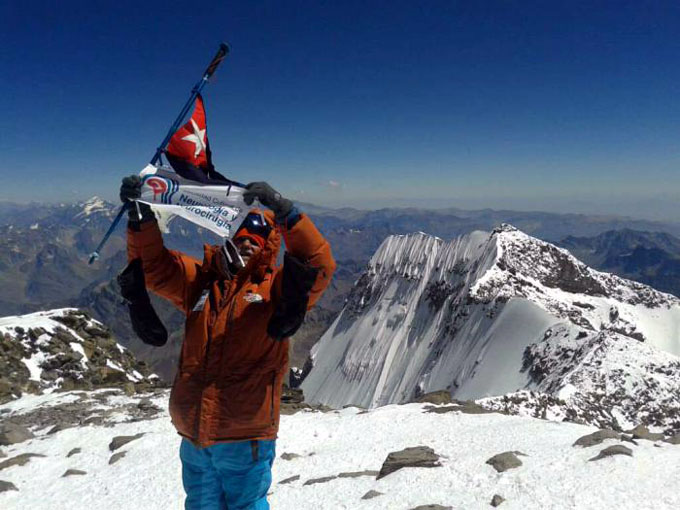 Un cubano alcanza la cima del Aconcagua en honor a Martí Un cubano alcanza la cima del Aconcagua en honor a Martí