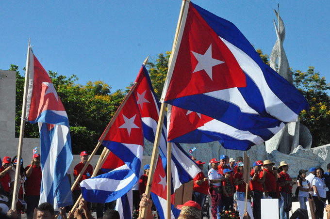 El 1ro. de Mayo en Cuba demostración de apoyo a la Revolución El 1ro. de Mayo en Cuba demostración de apoyo a la Revolución
