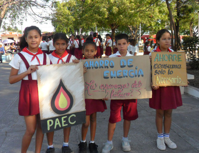 Felicita la ONURE a la Organización de Pioneros José Martí en su aniversario Felicita la ONURE a la Organización de Pioneros José Martí en su aniversario
