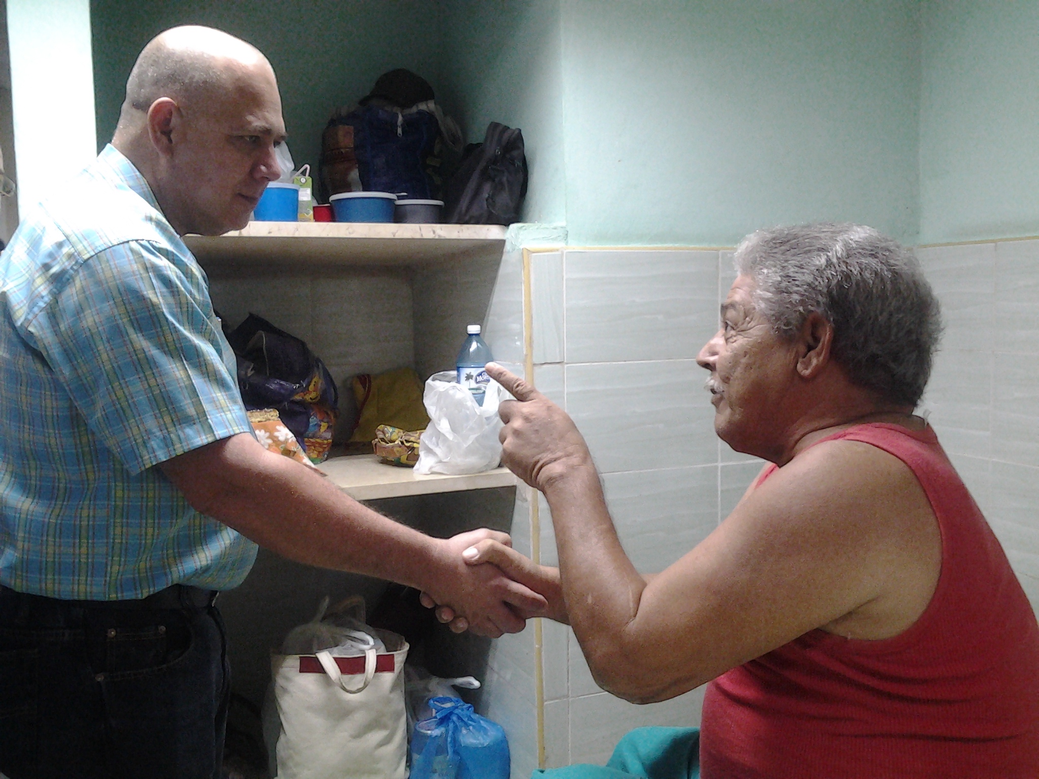 Expresa Ministro confianza en futuros profesionales de la Salud cubana (+ fotos) Expresa Ministro confianza en futuros profesionales de la Salud cubana (+ fotos)