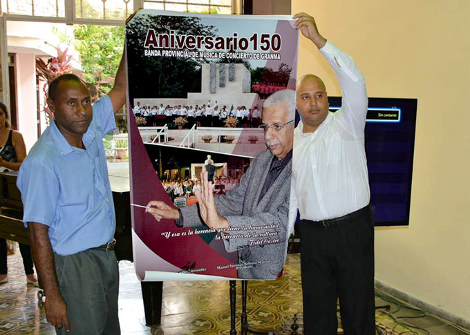 Rinden homenaje a Banda de Conciertos de Bayamo en el aniversario 150 de su fundación (+ fotos y videos) Rinden homenaje a Banda de Conciertos de Bayamo en el aniversario 150 de su fundación (+ fotos y videos)