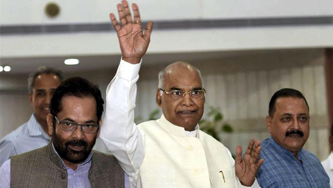Presidente de la India rinde tributo a Mahatma Ghandi en Cuba (+ fotos y video) Presidente de la India rinde tributo a Mahatma Ghandi en Cuba (+ fotos y video)