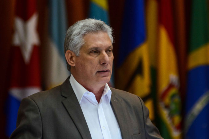 Reafirma Díaz-Canel que en Cuba no habrá giros capitalistas Reafirma Díaz-Canel que en Cuba no habrá giros capitalistas