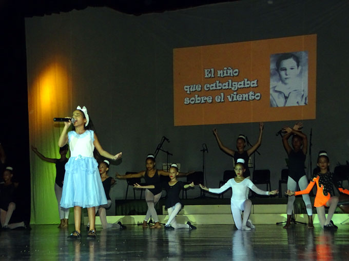 Un homenaje a Fidel desde la fantasía (+ fotos y videos) Un homenaje a Fidel desde la fantasía (+ fotos y videos)