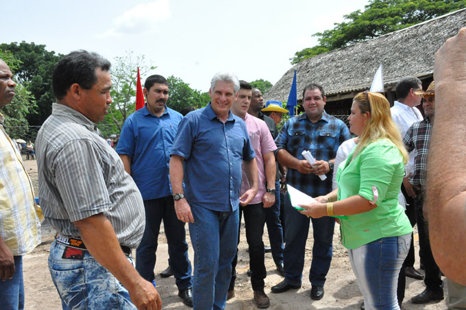 Reconocen a cooperativa agropecuaria VIII Congreso, de Yara Reconocen a cooperativa agropecuaria VIII Congreso, de Yara