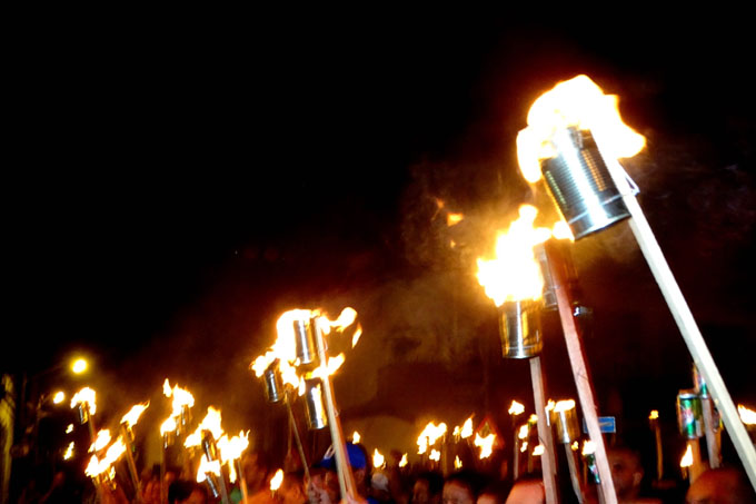 Nuevas antorchas por Martí Nuevas antorchas por Martí