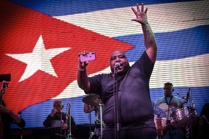Havana d’ Primera de concierto hoy en Bayamo (+fotos y vídeo) Havana d’ Primera de concierto hoy en Bayamo (+fotos y vídeo)