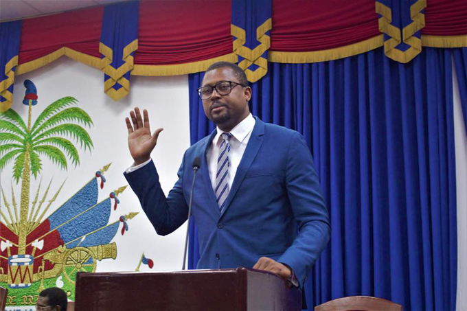 Embajador cubano se reúne con presidente de Cámara baja en Haití Embajador cubano se reúne con presidente de Cámara baja en Haití