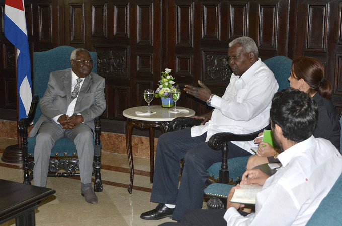 Recibe Esteban Lazo a segundo vicepresidente de Zanzíbar, Tanzania Recibe Esteban Lazo a segundo vicepresidente de Zanzíbar, Tanzania