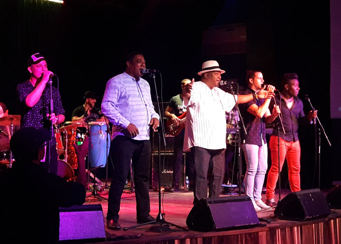 La banda que manda reinó en Bayamo (+ videos) La banda que manda reinó en Bayamo (+ videos)