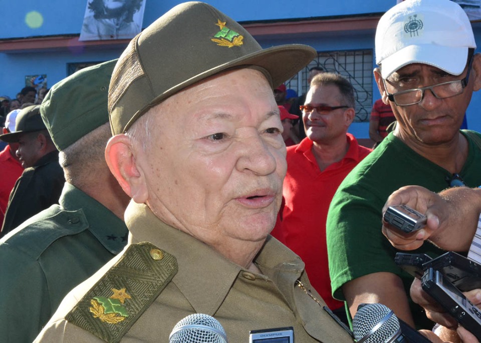 Comandante de la Revolución califica la sede del 26 de Julio en Granma de rotunda victoria Comandante de la Revolución califica la sede del 26 de Julio en Granma de rotunda victoria