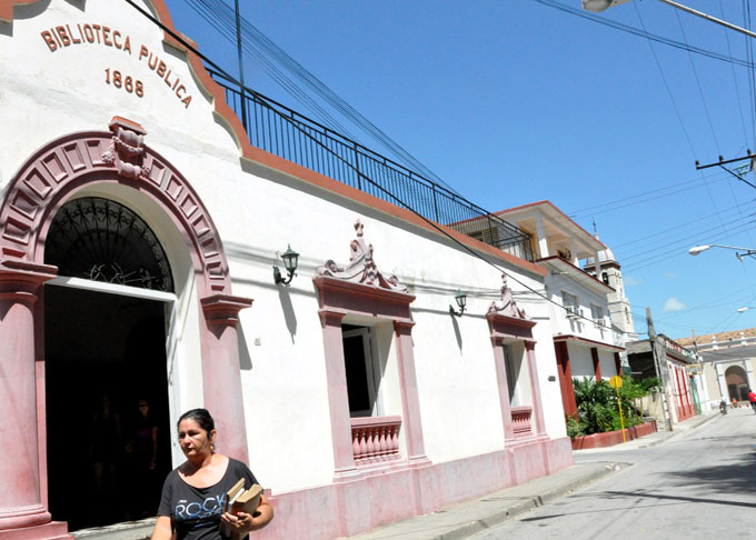 Arriba a 55 años de fundada Biblioteca Provincial 1868 Arriba a 55 años de fundada Biblioteca Provincial 1868