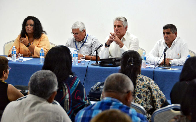 Díaz-Canel: economía cubana va por más Díaz-Canel: economía cubana va por más